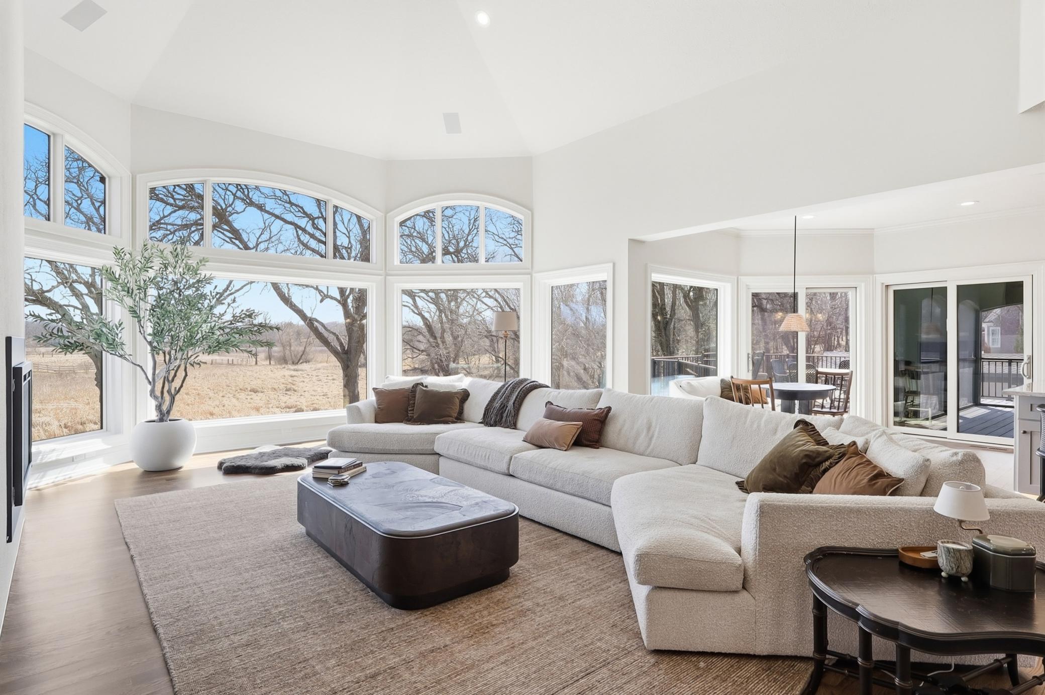 1000 Old Crystal Bay Road South Wayzata, MN 55391 - Photo 13 of 59