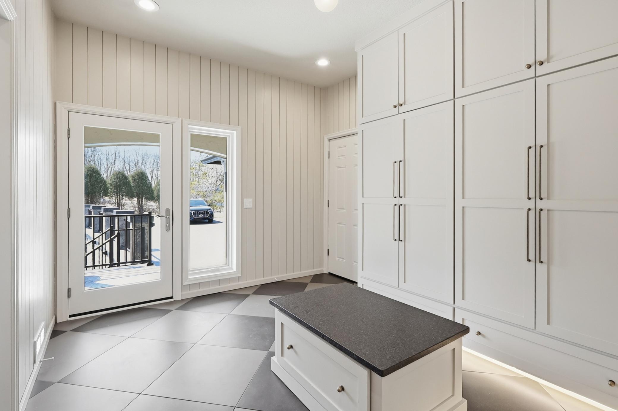 1000 Old Crystal Bay Road South Wayzata, MN 55391 - Photo 20 of 59