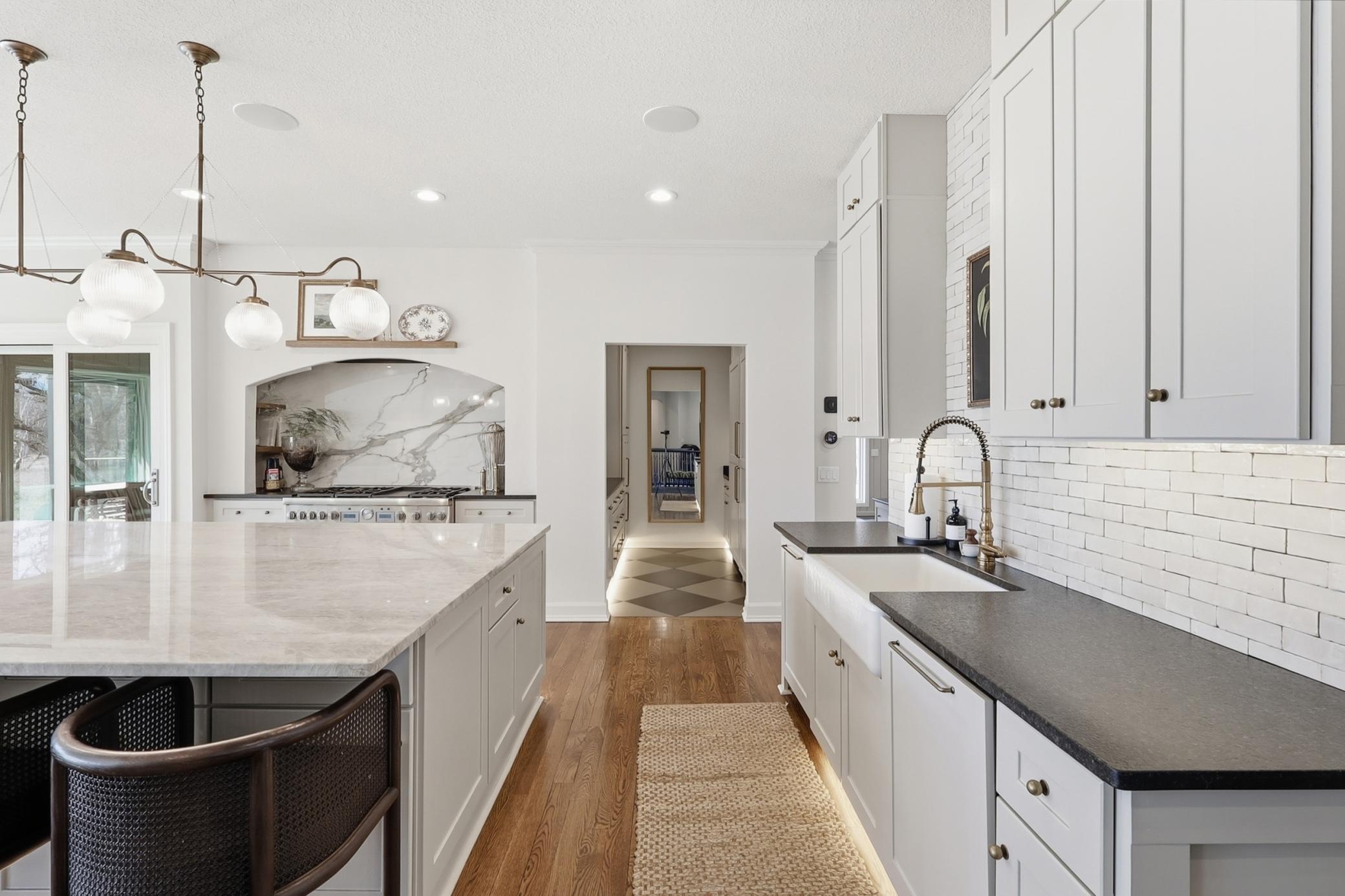 1000 Old Crystal Bay Road South Wayzata, MN 55391 - Photo 5 of 59