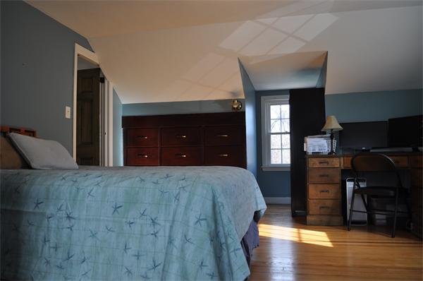 15 Bridle Path Road Springfield, MA 01118 - Photo 9 of 13