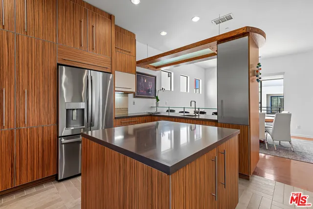 $2,149,000 | 12936 Discovery Creek, Los Angeles, CA 90094