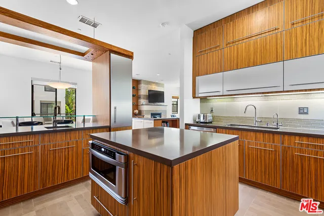 $2,149,000 | 12936 Discovery Creek, Los Angeles, CA 90094