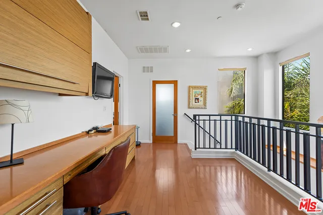 $2,149,000 | 12936 Discovery Creek, Los Angeles, CA 90094