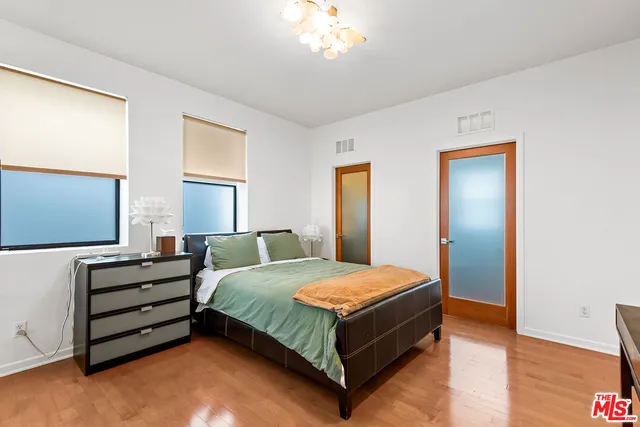 $2,149,000 | 12936 Discovery Creek, Los Angeles, CA 90094