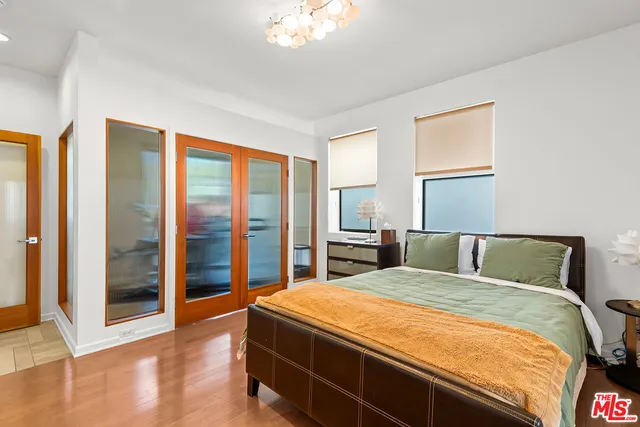 $2,149,000 | 12936 Discovery Creek, Los Angeles, CA 90094