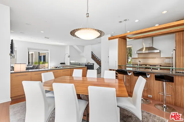 $2,149,000 | 12936 Discovery Creek, Los Angeles, CA 90094