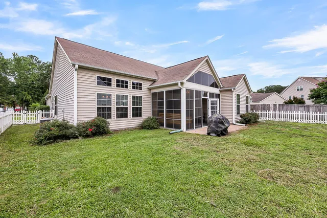 $385,000 | 193 Cypress Forest Drive, Moncks Corner, SC 29461