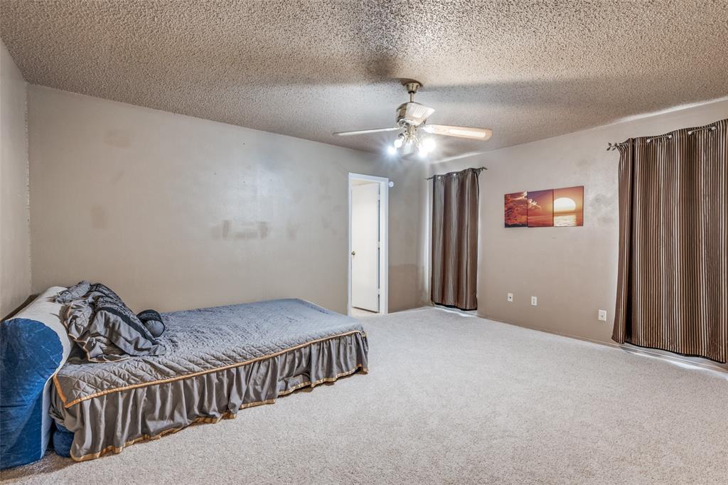 2116 Holt Road Arlington, TX 76006 - Photo 7 of 12