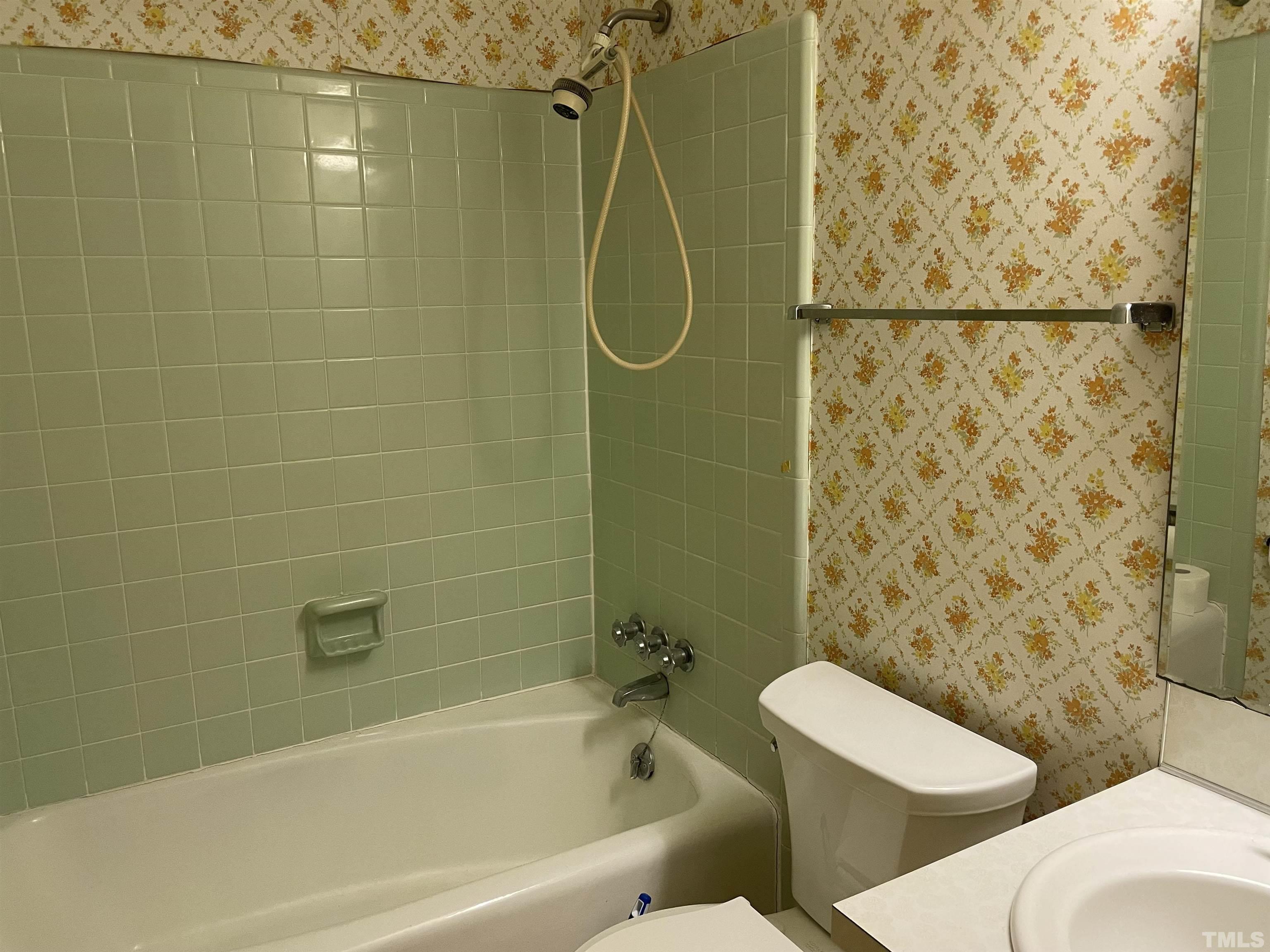 937 Allister Road Durham, NC 27703 - Photo 11 of 17 Gallery Image 11