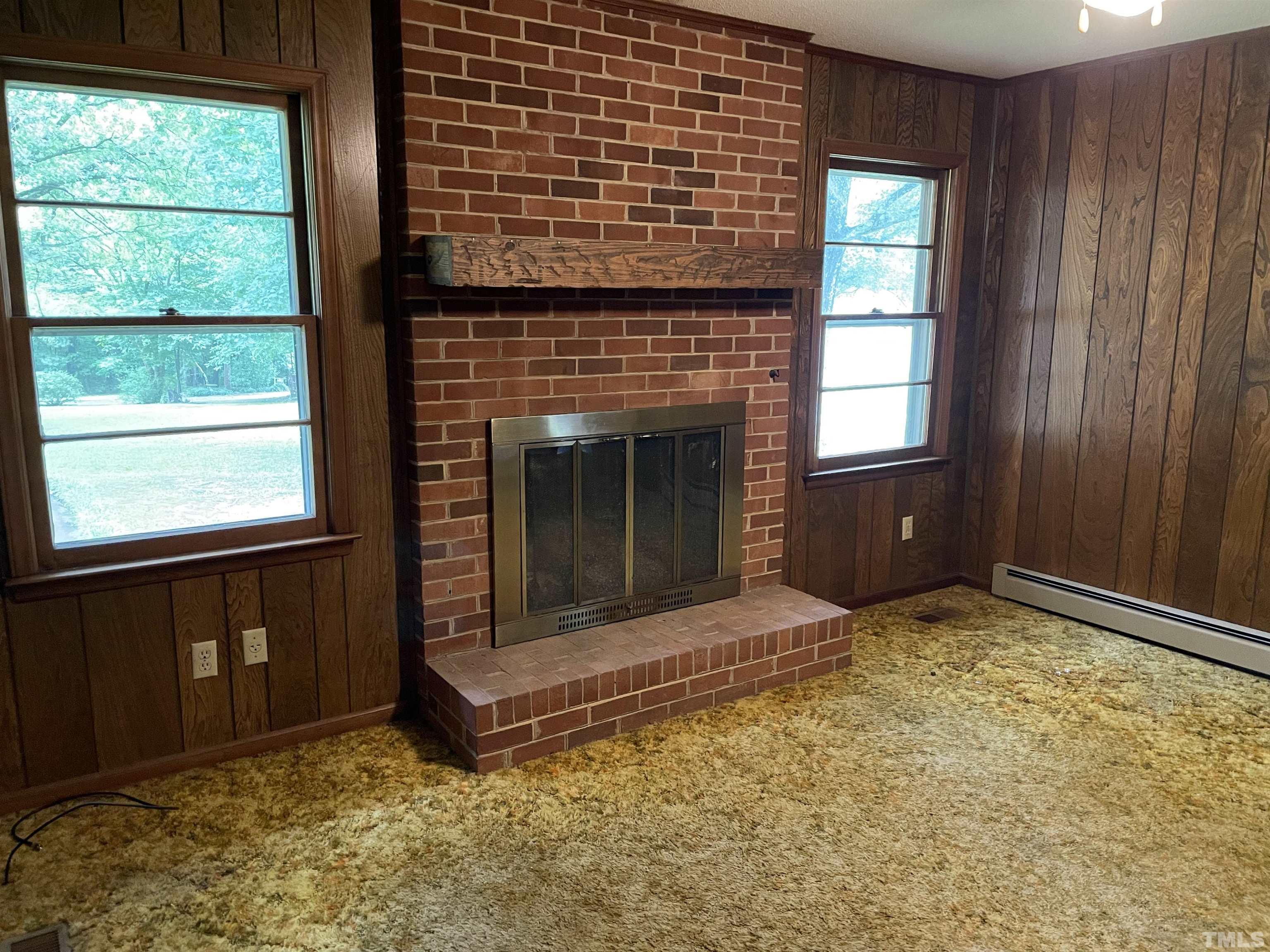 937 Allister Road Durham, NC 27703 - Photo 4 of 17 Gallery Image 4