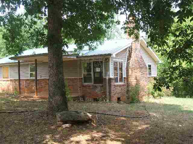 4637 Cockrell Road Greer, SC 29651 - Photo 3 of 8