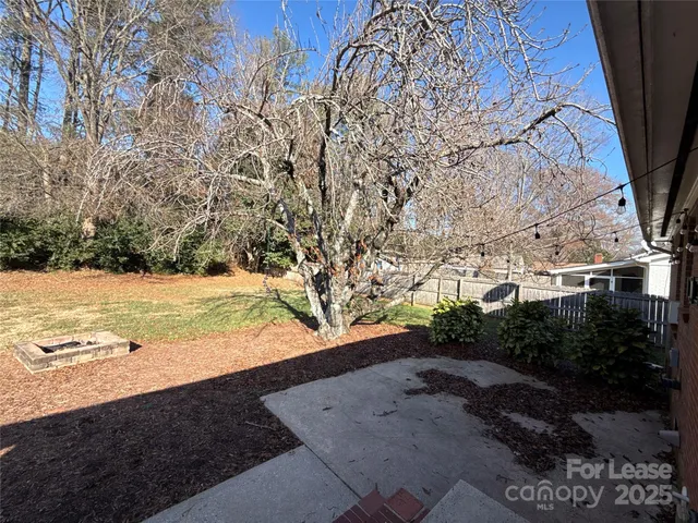 $2,370 | 1601 Starbrook Drive, Charlotte, NC 28210