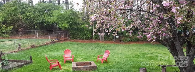 $2,370 | 1601 Starbrook Drive, Charlotte, NC 28210