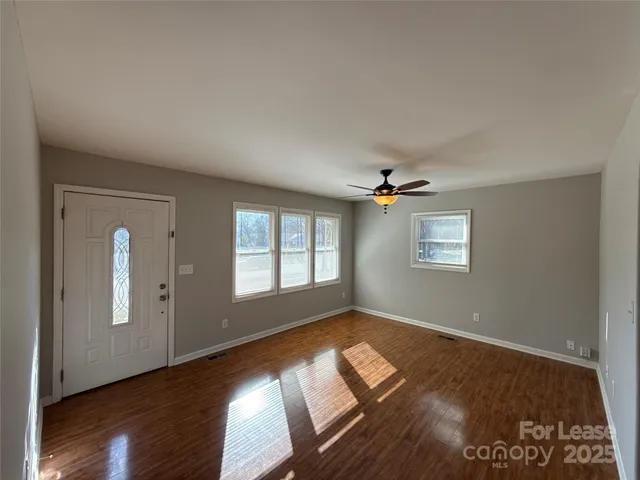 $2,370 | 1601 Starbrook Drive, Charlotte, NC 28210