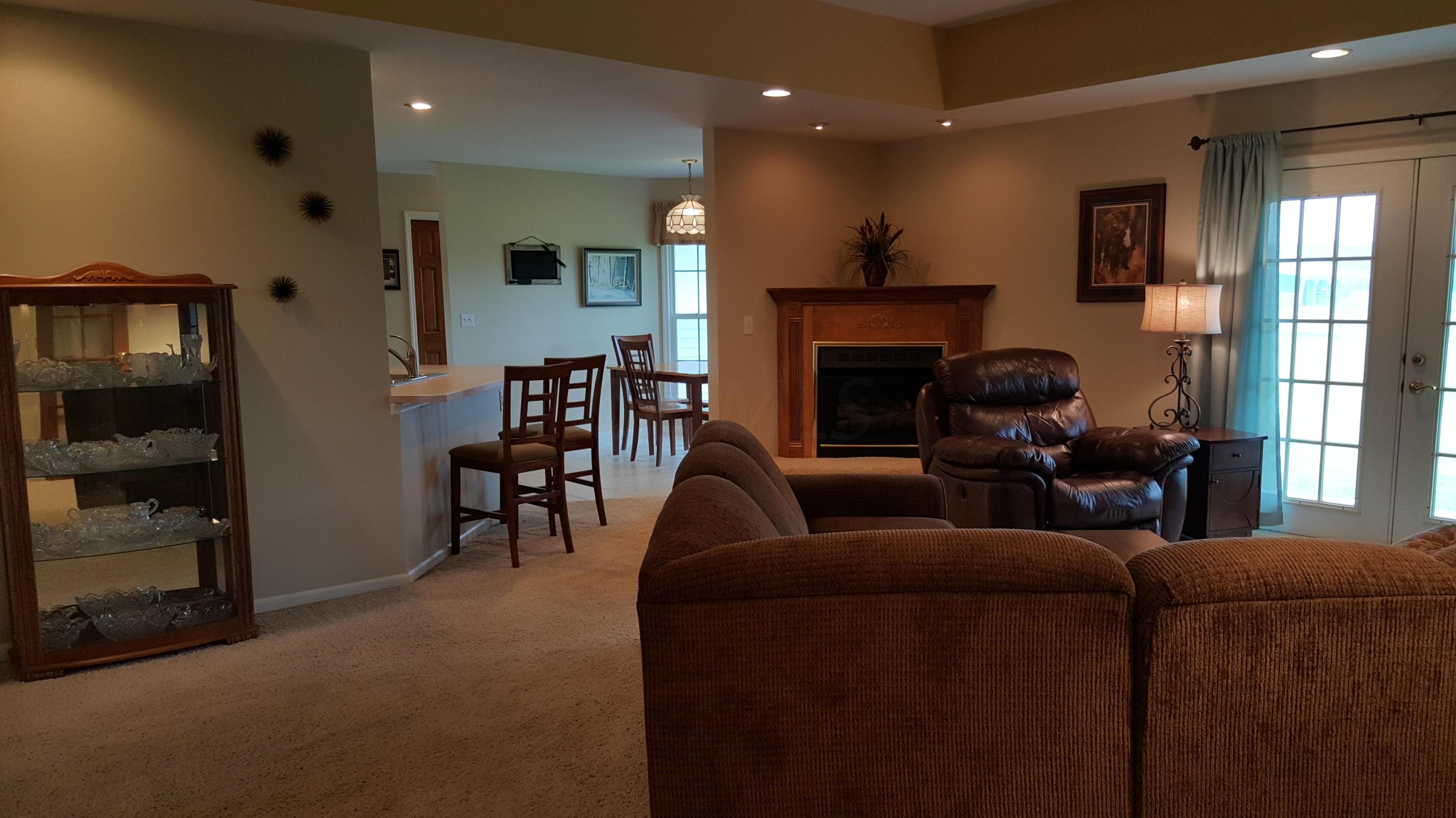 6424 Graessle Road London, OH 43140 - Photo 10 of 48 Gallery Image 10