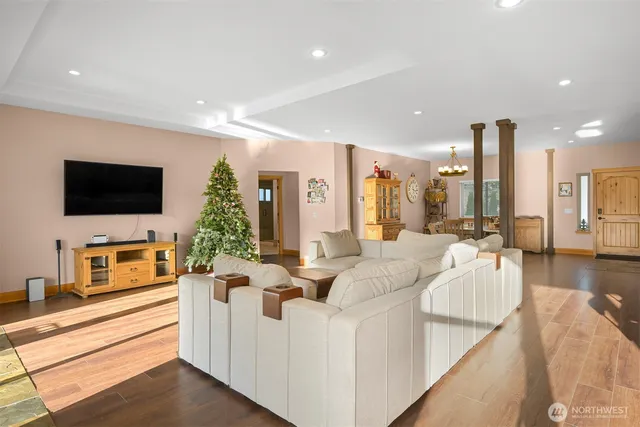 $830,000 | 2102 Shortcake Lane, Lynden, WA 98264