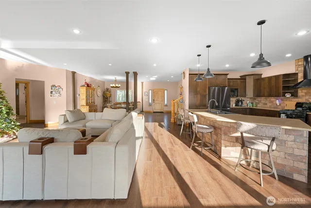 $830,000 | 2102 Shortcake Lane, Lynden, WA 98264