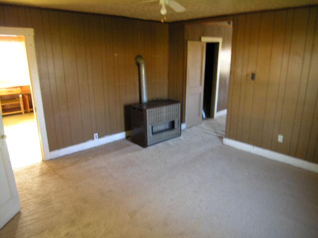 2134 South Main Street Springfield, TN 37172 - Photo 5 of 5 a view of a room with a sink