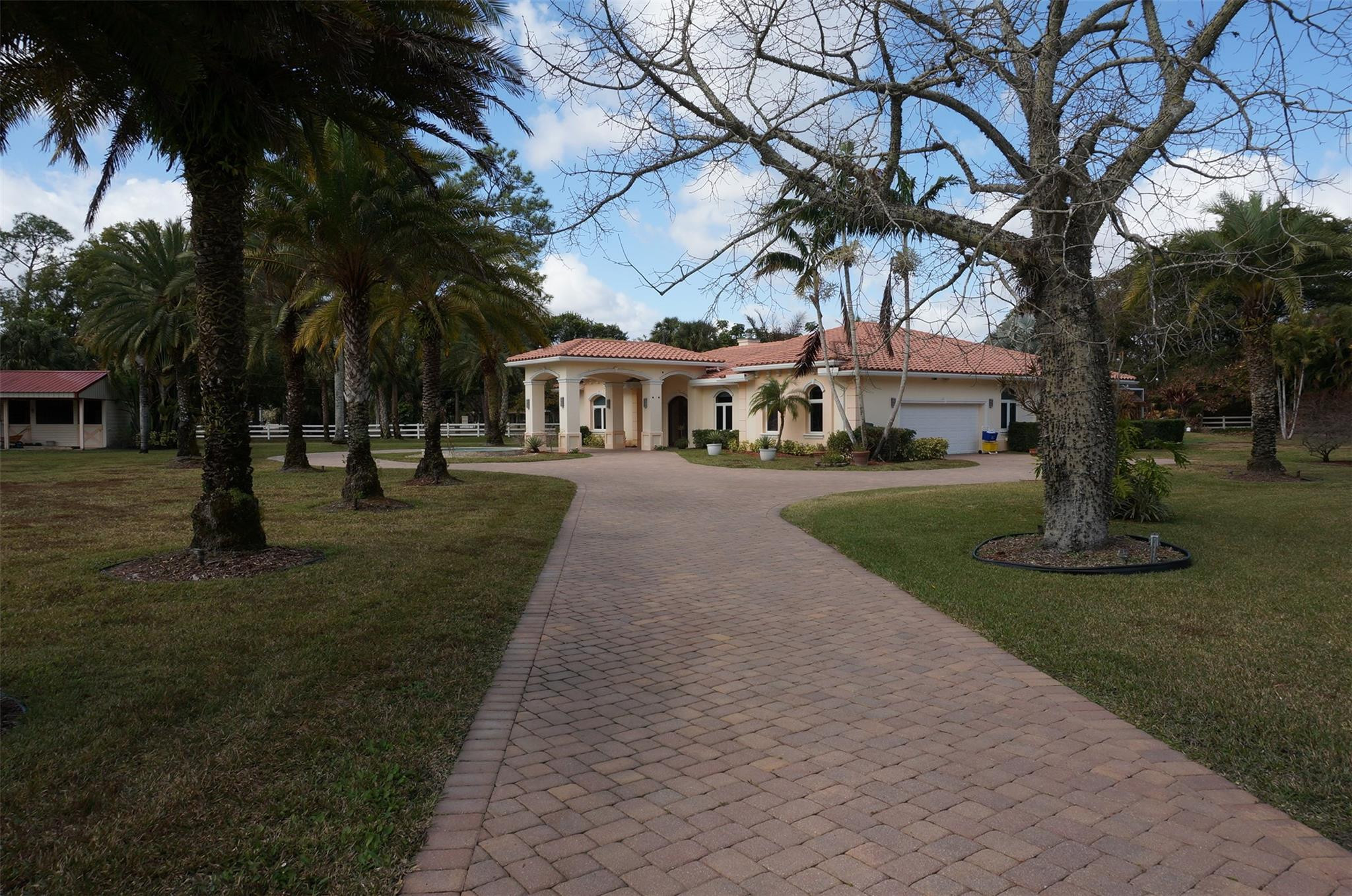 650 East Rambling Drive Wellington, FL 33414 - Photo 4 of 75 Photo 4
