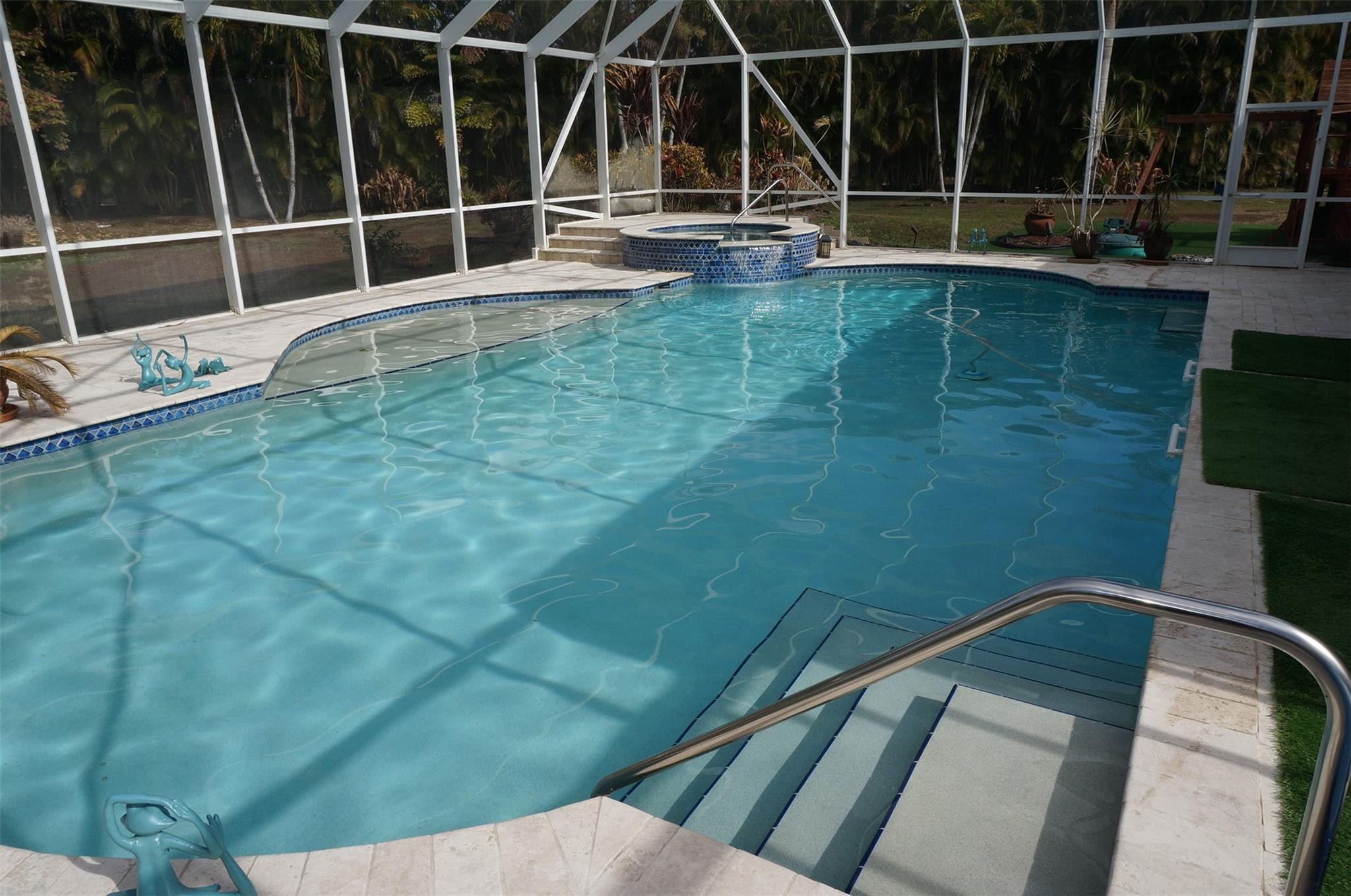 650 East Rambling Drive Wellington, FL 33414 - Photo 59 of 75 a view of outdoor space with backyard