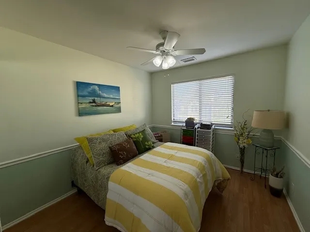 $273,900 | 310 Oak Meadow Court, Unit D2, Schaumburg, IL 60193