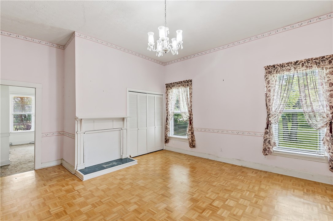 915 East Mitchell Street Calvert, TX 77837 - Photo 11 of 30