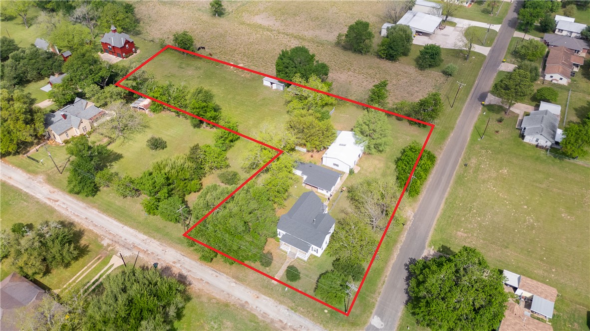 915 East Mitchell Street Calvert, TX 77837 - Photo 29 of 30