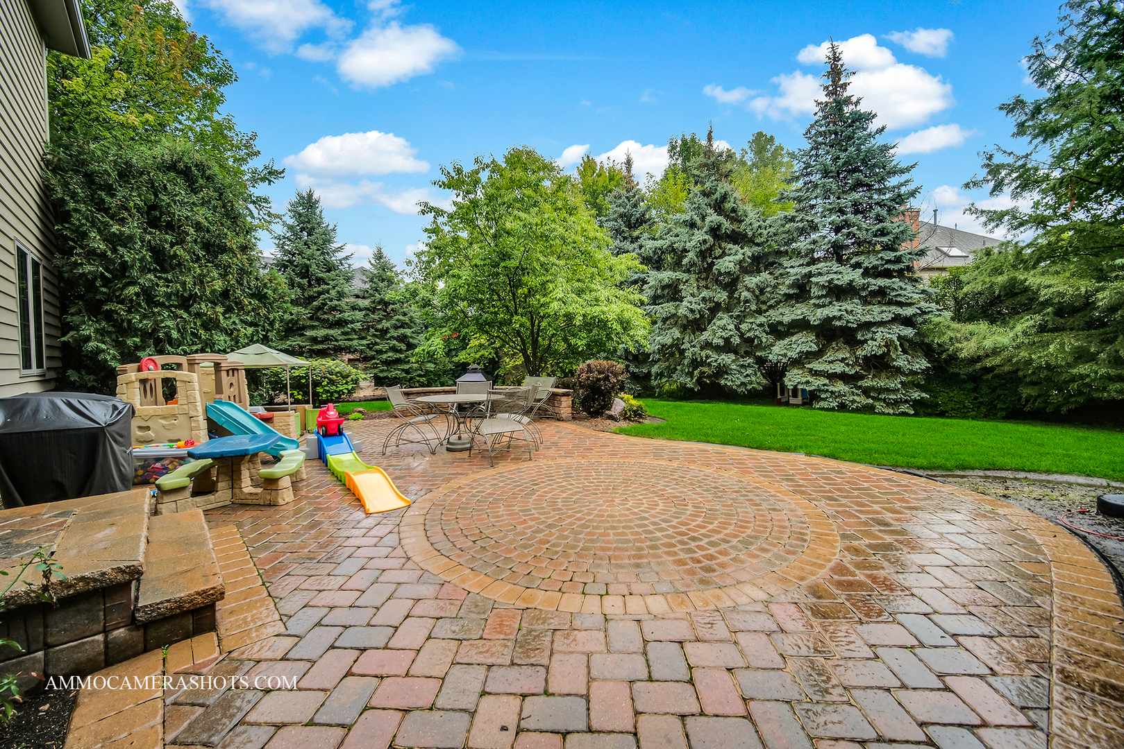 N451 Peter Road Winfield, IL 60190 - Photo 42 of 48 a view of outdoor space with swimming pool