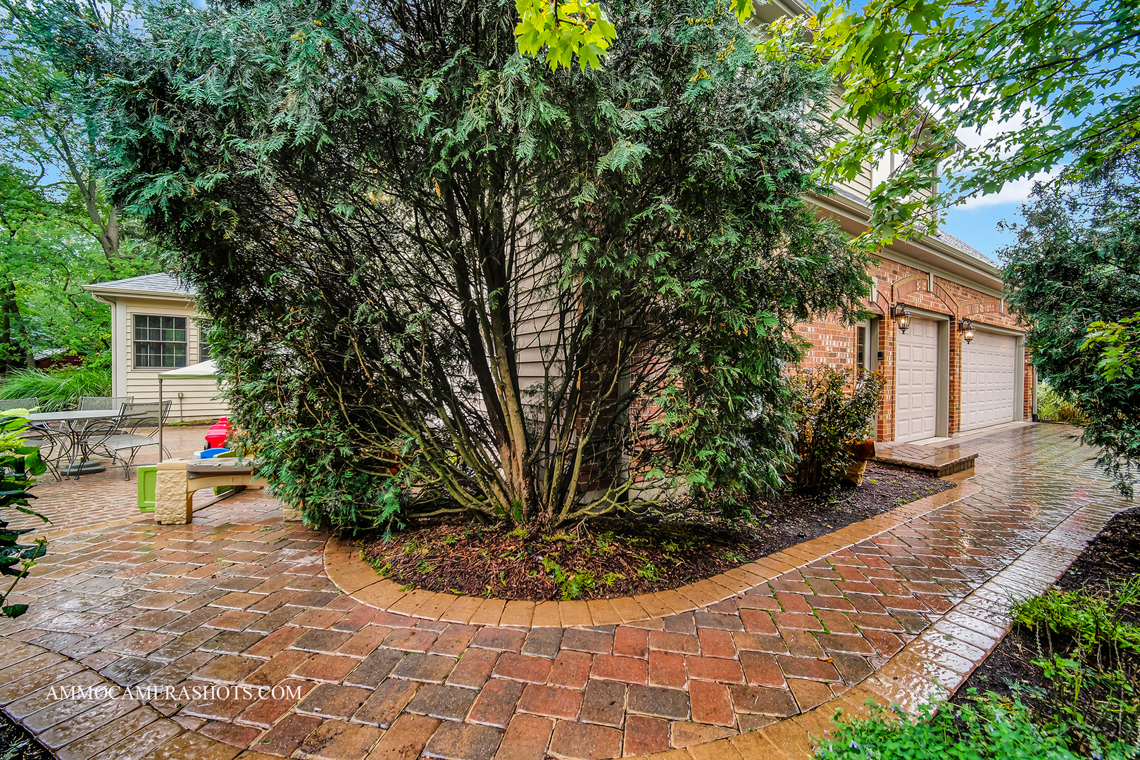 N451 Peter Road Winfield, IL 60190 - Photo 48 of 48 a view of a backyard with sitting area