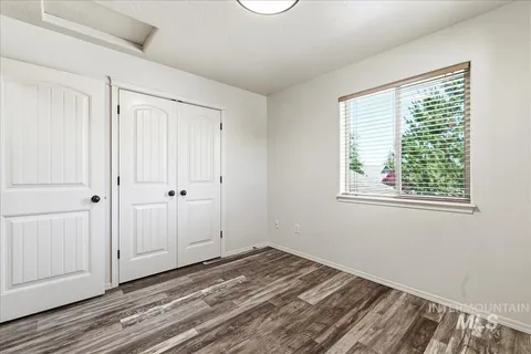 $425,000 | 10285 West Kingsbriar Drive, Boise, ID 83709