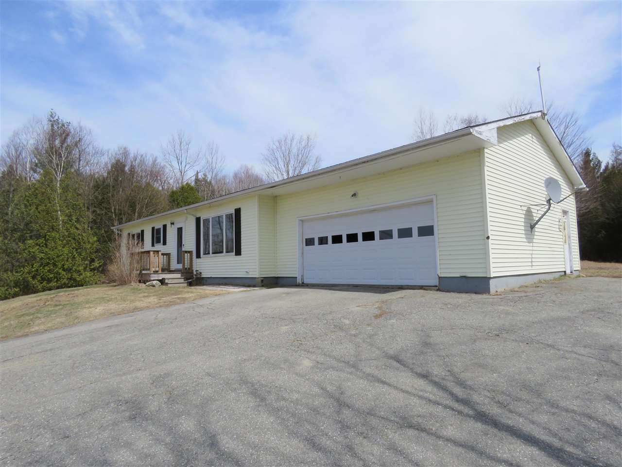 2829 Darling Hill Road Derby, VT 05855 - Photo 2 of 24 Gallery Image 2