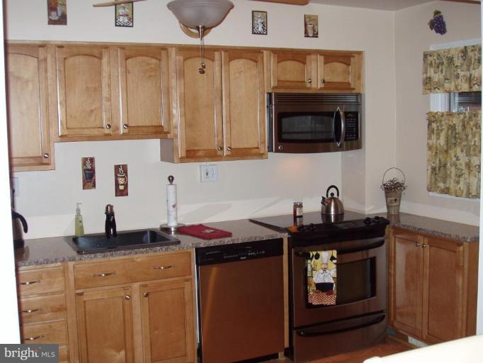1745 Stokesley Road Dundalk, MD 21222 - Photo 2 of 9 Kitchen
