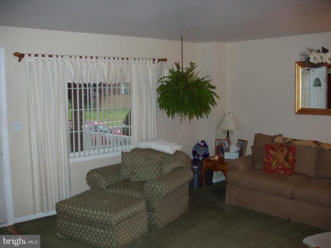 1745 Stokesley Road Dundalk, MD 21222 - Photo 6 of 9 Living Room #2