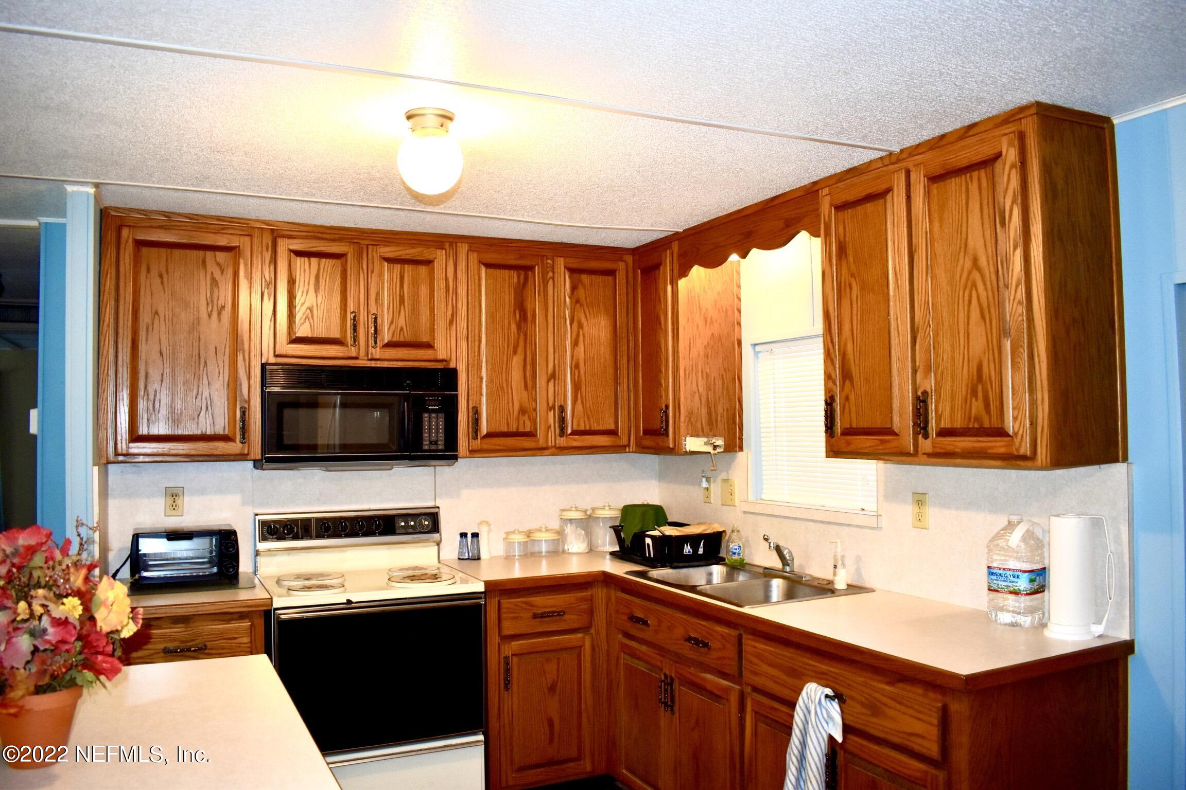102 Riverside Avenue Satsuma, FL 32189 - Photo 32 of 43 1E73E4DA-77F3-4868-ABAF-15942574A83F