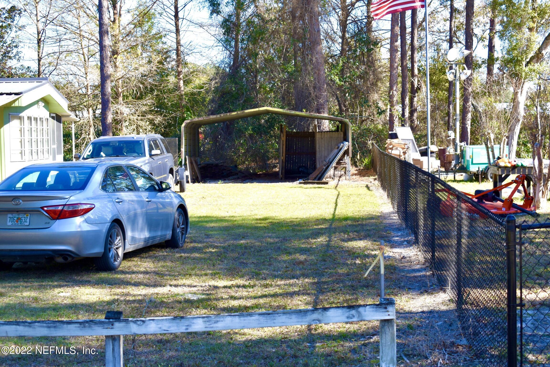 102 Riverside Avenue Satsuma, FL 32189 - Photo 35 of 43 70548625-10CF-4FFC-8B9F-498EF65D10BC