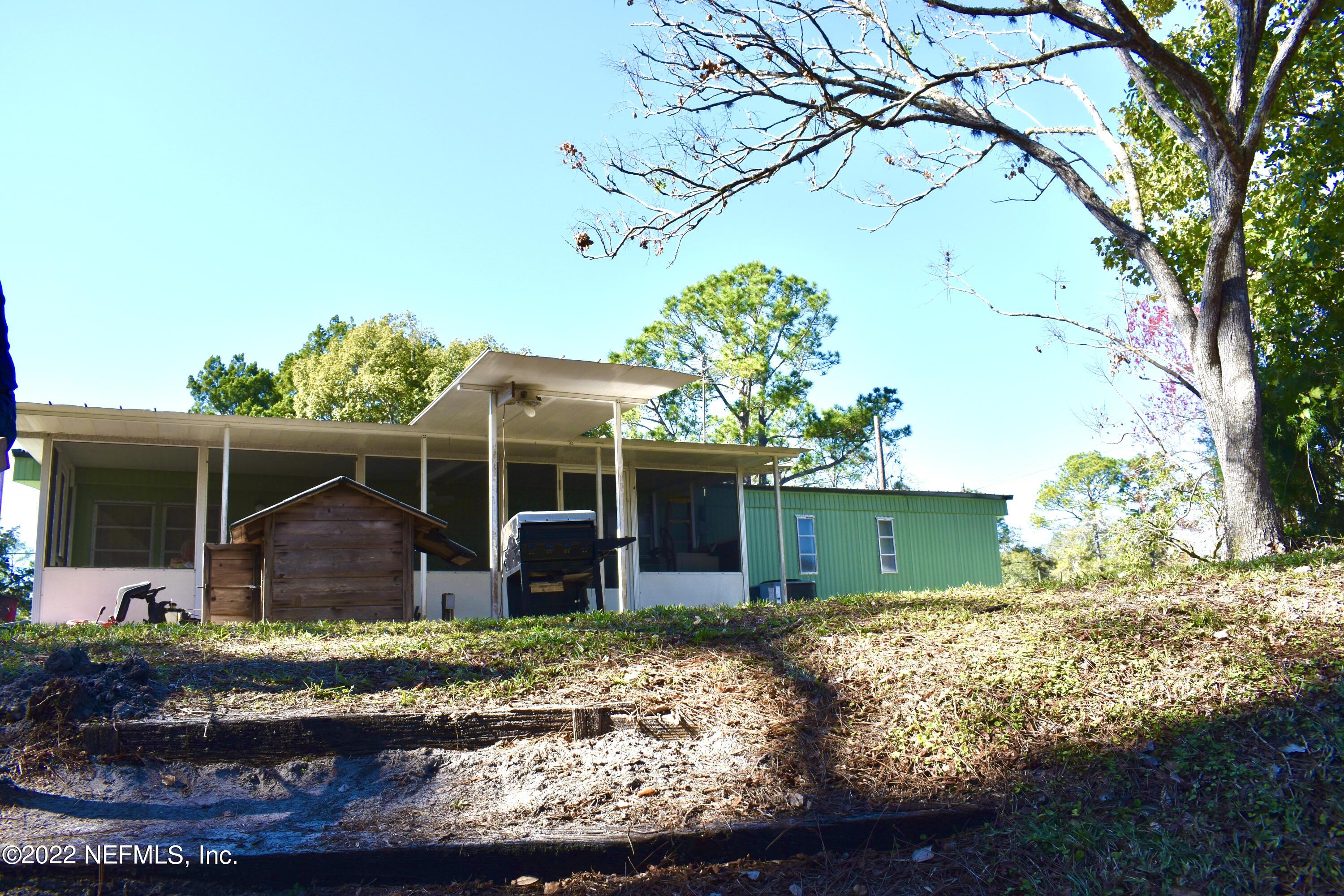102 Riverside Avenue Satsuma, FL 32189 - Photo 9 of 43 102 Riverside Ave, Satsuma (4)