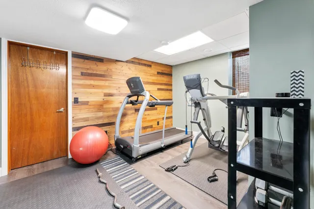 $574,000 | 28297 St Croix Road, Pine City, MN 55063