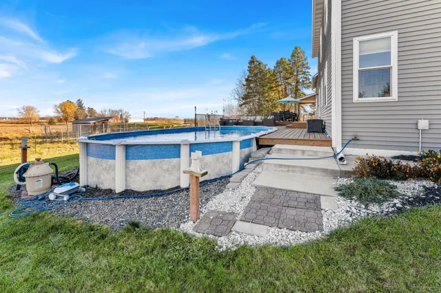 $574,000 | 28297 St Croix Road, Pine City, MN 55063