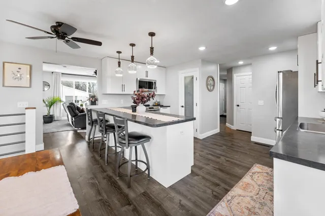 $574,000 | 28297 St Croix Road, Pine City, MN 55063