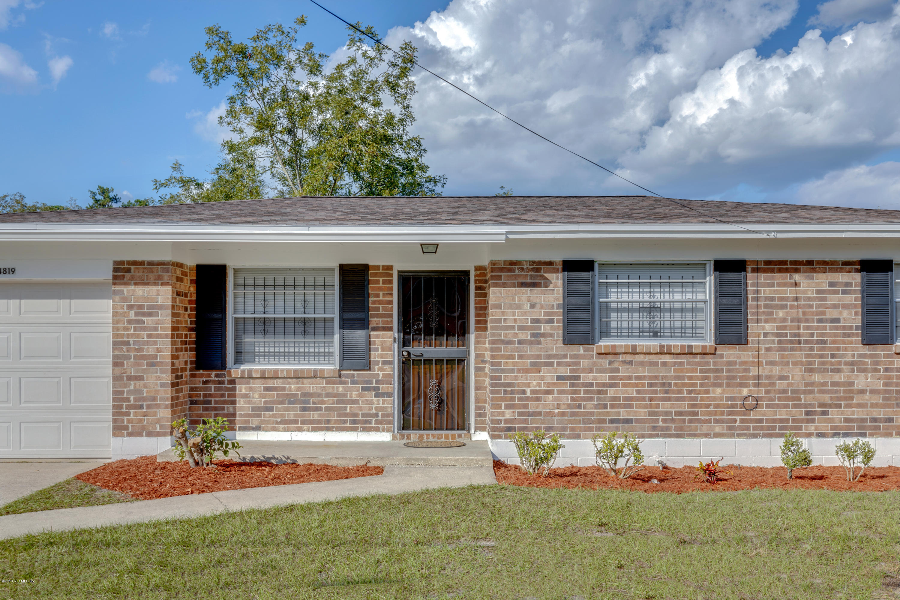 4819 Foxboro Road Jacksonville, FL 32208 - Photo 3 of 22 Photo-4