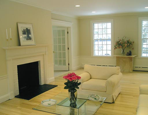 36 Metacomet Road Newton, MA 02468 - Photo 7 of 10