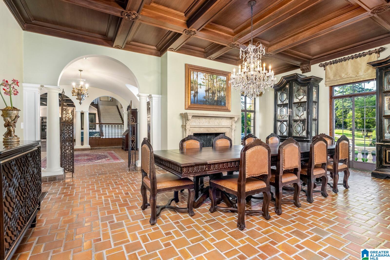 3509 Salisbury Road Mountain Brook, AL 35213 - Photo 11 of 98 Gallery Image 11