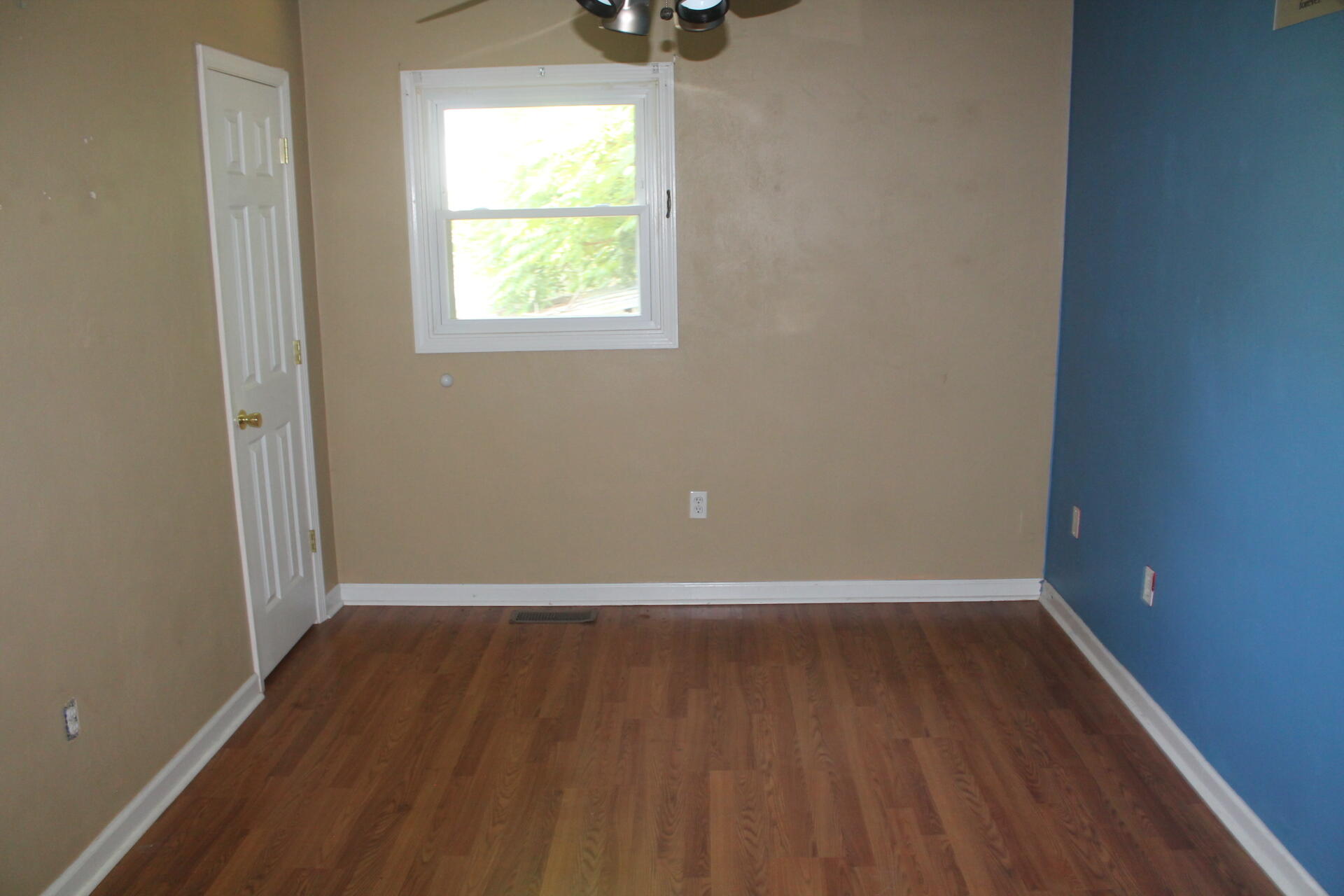 655 Arch Mill Road Buchanan, VA 24066 - Photo 15 of 16 655 Arch Mill 12