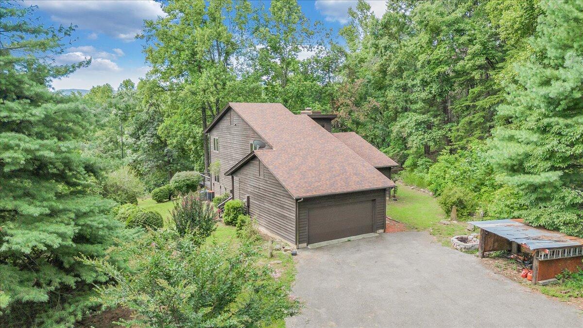 793 Meadow Branch Road Boones Mill, VA 24065 - Photo 59 of 95 059-DJI_20250718103650_0006_D