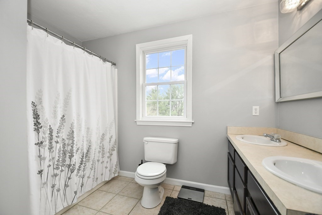 564 Lebanon Hill Road Southbridge, MA 01550 - Photo 22 of 41 Gallery Image 22