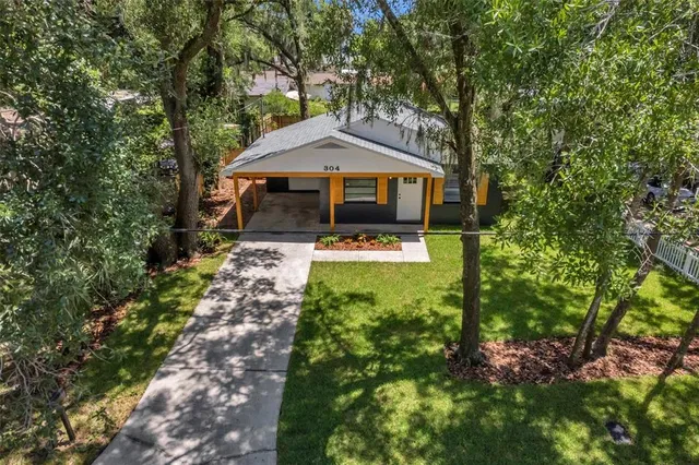 $2,200 | 304 West Idlewild Avenue, Tampa, FL 33604