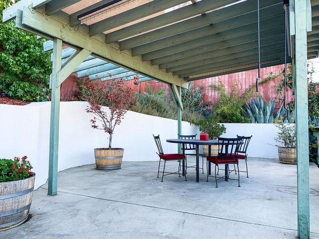 $755,000 | 1973 Barnett Way, Los Angeles, CA 90032