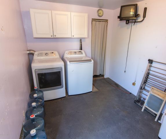 $755,000 | 1973 Barnett Way, Los Angeles, CA 90032