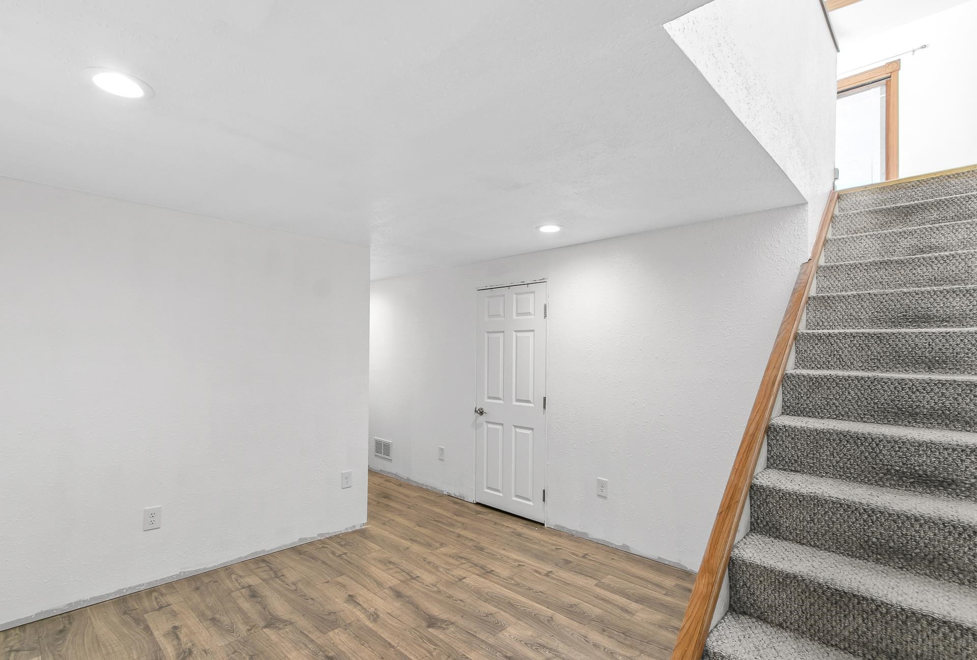 137 Belmont Road Madison, WI 53714 - Photo 18 of 34