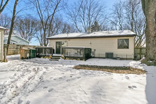 $345,000 | 137 Belmont Road, Madison, WI 53714